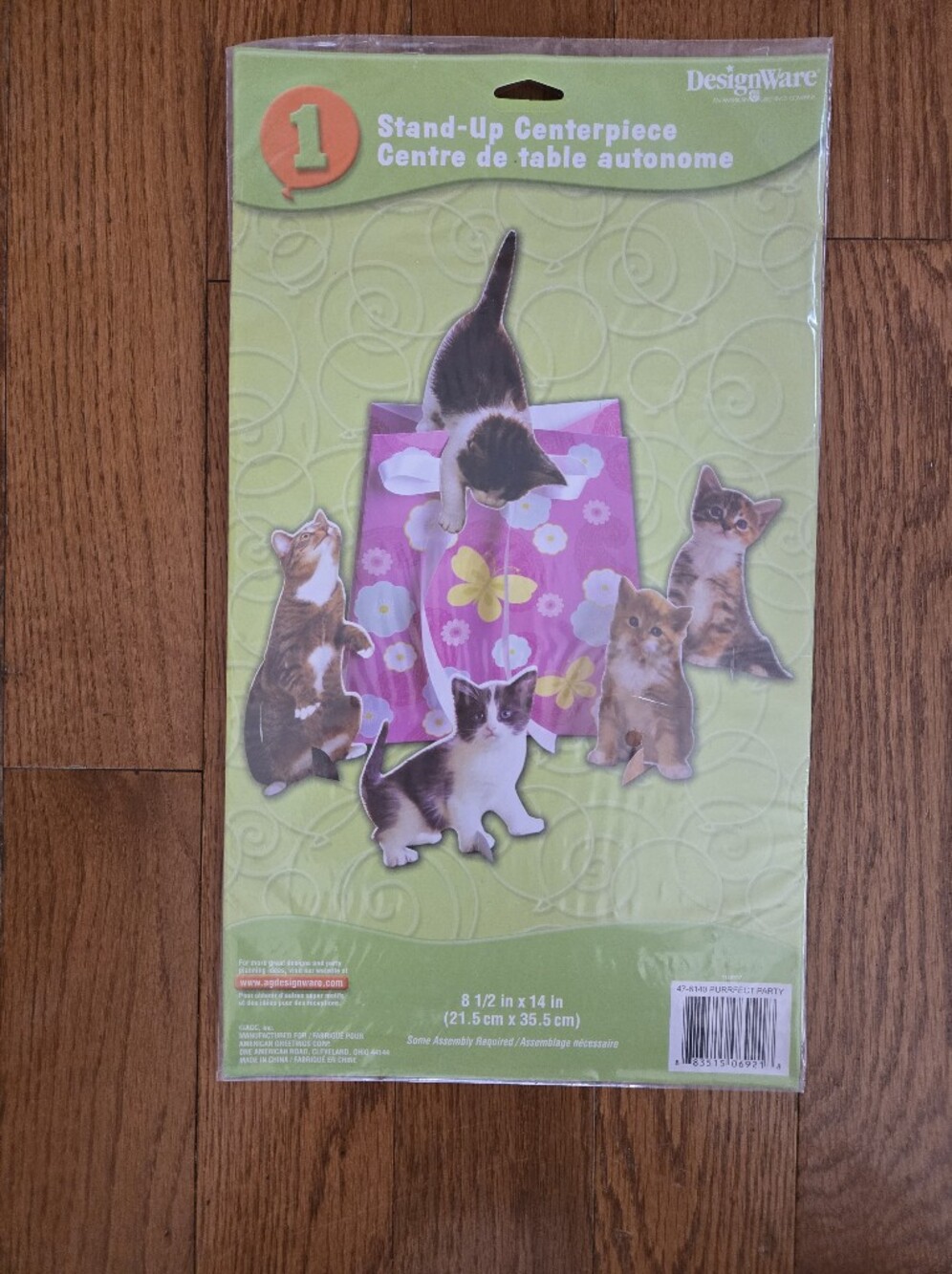 Designware Pink Floral Cat Play "Purrfect Party" Stand-Up Centerpiece